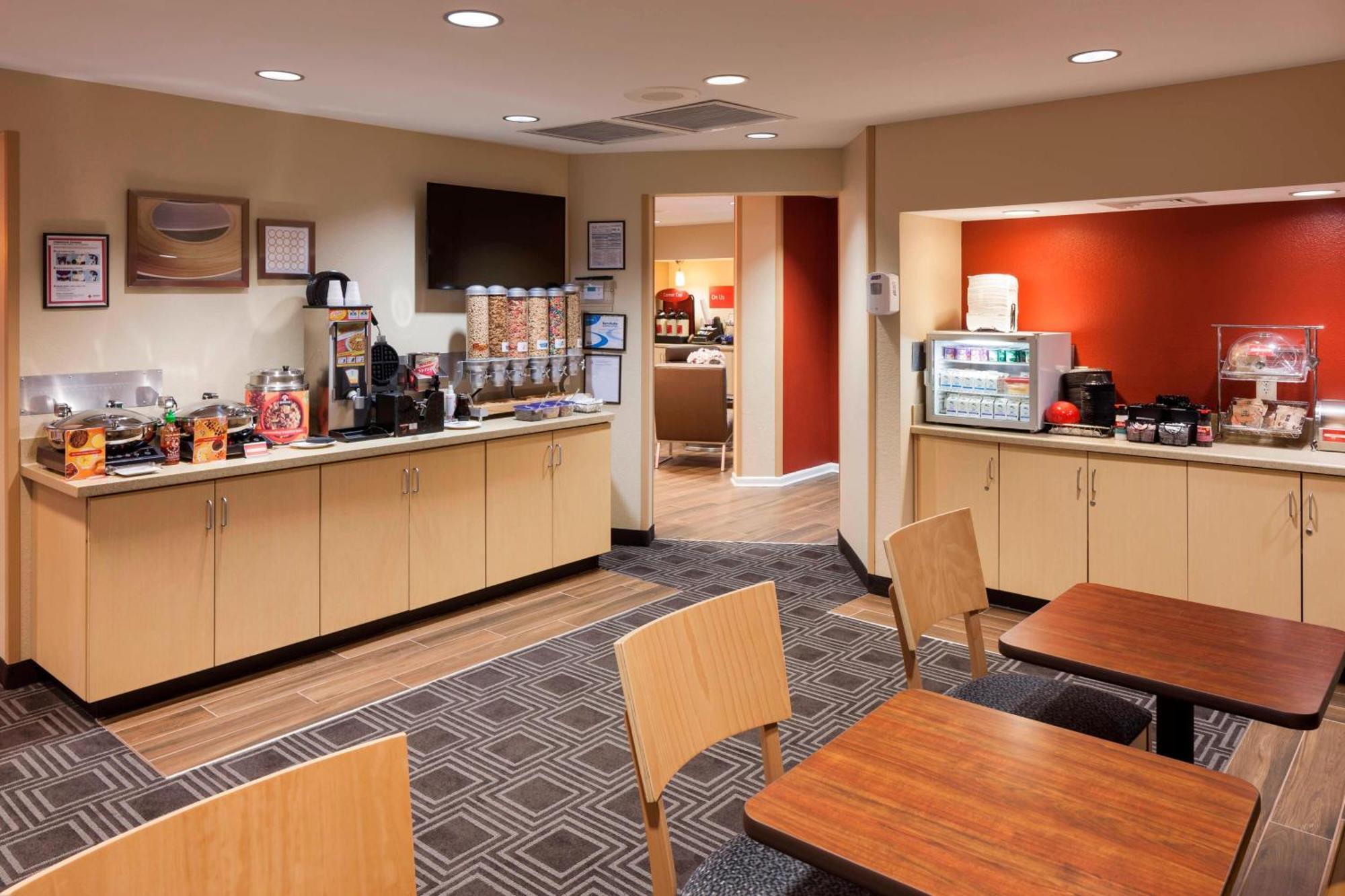 Towneplace Suites Калъмбъс Екстериор снимка
